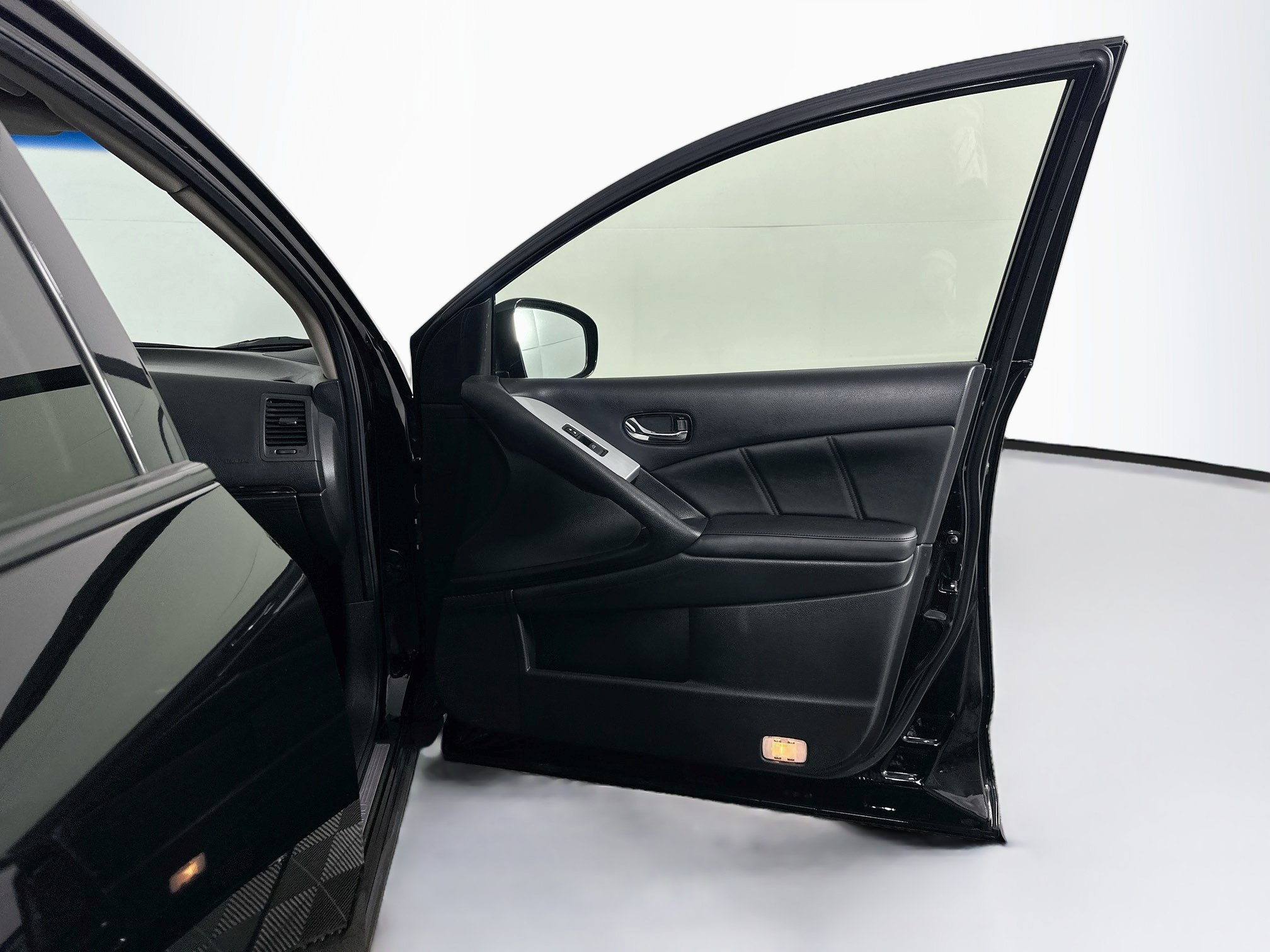 Used 2014 Nissan Murano SL FWD image 32