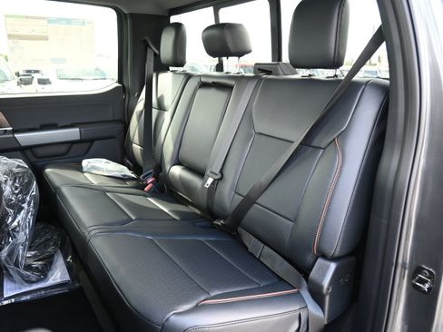 New 2026 Ford F250 Lariat w/ Chrome Package AWD/4WD image 34