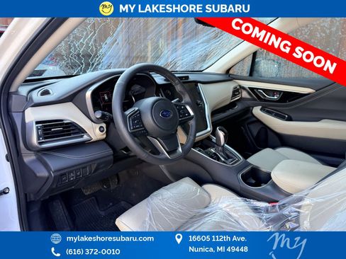 Used 2025 Subaru Outback Limited image 10