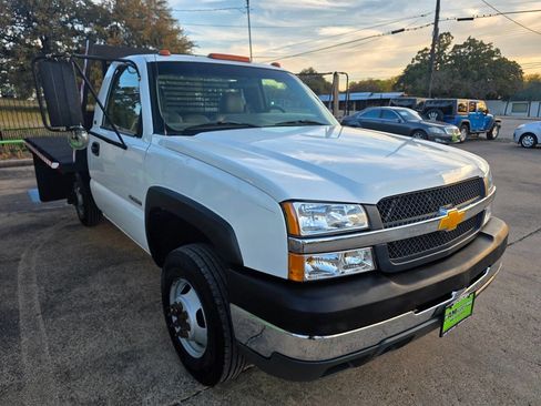 Used 2003 Chevrolet Silverado 3500 2WD Regular Cab image 3