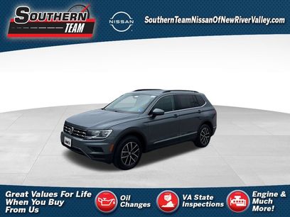 Used 2021 Volkswagen Tiguan SE