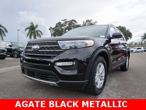 Used 2023 Ford Explorer XLT w/ Equipment Group 202A image 24