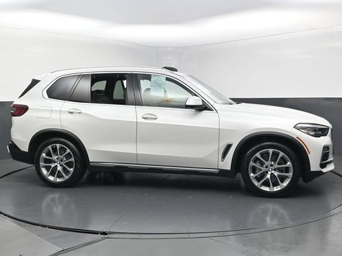 Used 2021 BMW X5 xDrive40i image 5
