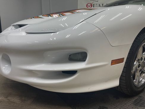 Used 2000 Pontiac Firebird Trans Am RWD image 17