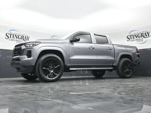 Used 2025 Chevrolet Colorado LT w/ Advanced Trailering Package RWD image 31