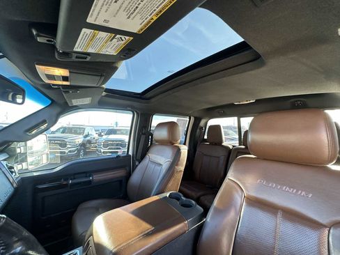 Used 2016 Ford F350 Platinum w/ Platinum Package image 16