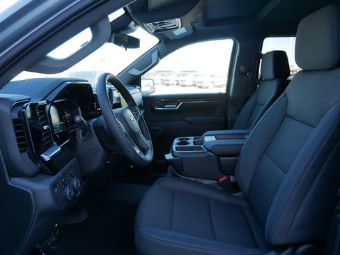 New 2026 Chevrolet Silverado 1500 LT image 13