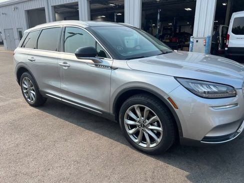 Used 2022 Lincoln Corsair AWD w/ Premium Package image 7