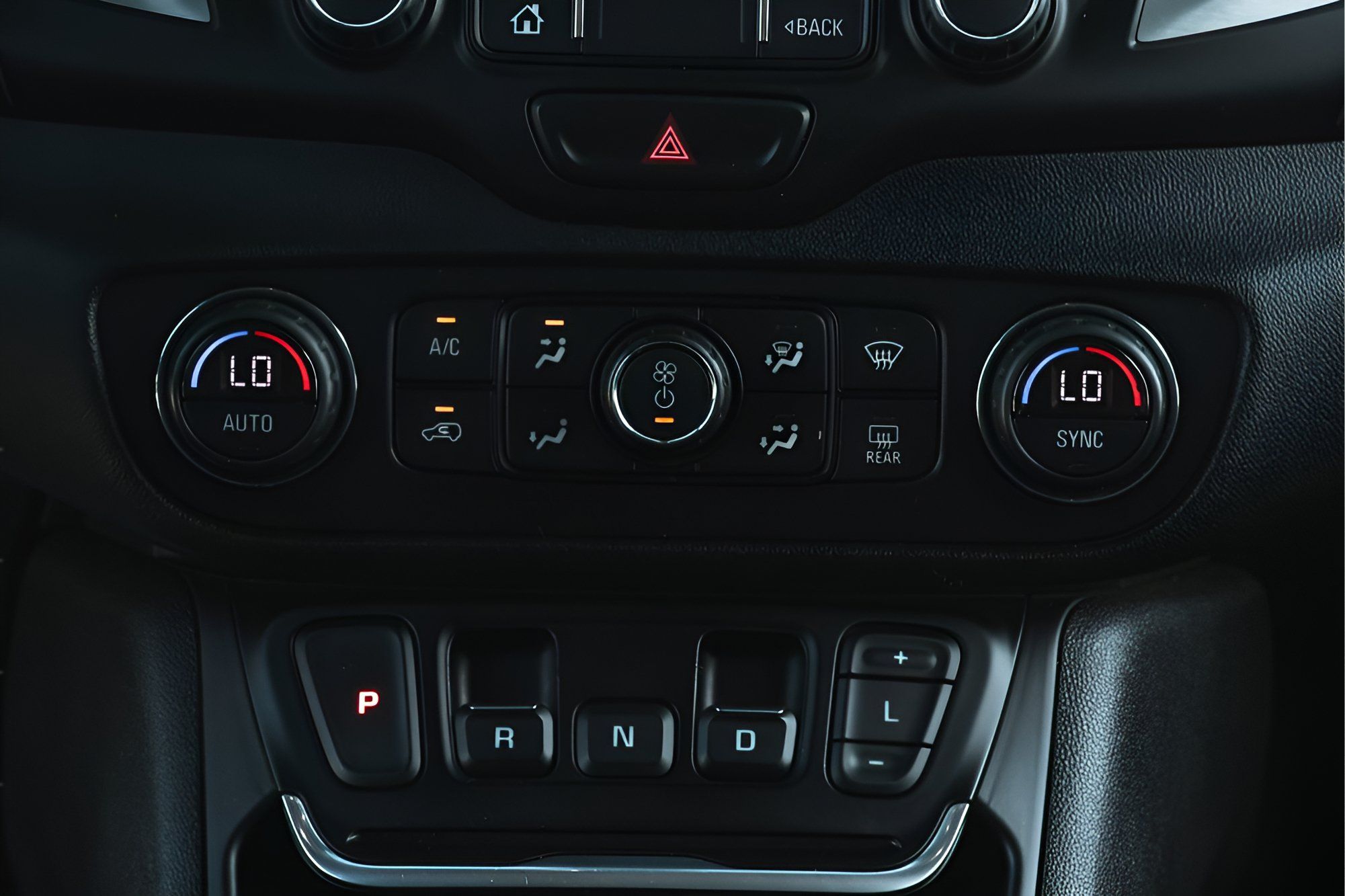 Used 2020 GMC Terrain SLT AWD/4WD image 31