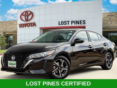 Used 2024 Nissan Sentra SV FWD image 1