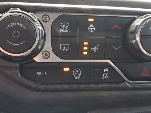 Used 2023 Jeep Wrangler Unlimited Sport AWD/4WD image 24