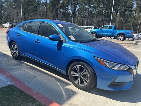Used 2023 Nissan Sentra SV image 3