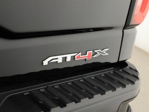Used 2024 GMC Sierra 1500 AT4X image 30