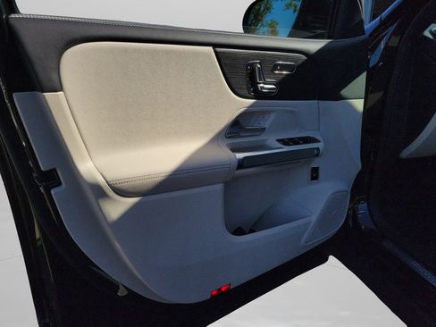 Certified 2026 Mercedes-Benz GLB 250 image 17
