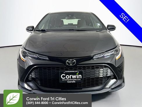 Used 2019 Toyota Corolla SE w/ Carpet Mat Package FWD image 4