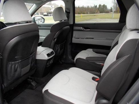 Used 2020 Hyundai Palisade SEL w/ Convenience Package FWD image 11