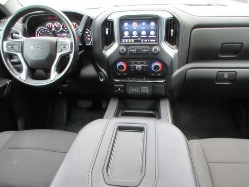 Certified 2021 Chevrolet Silverado 1500 LT Trail Boss AWD/4WD image 14