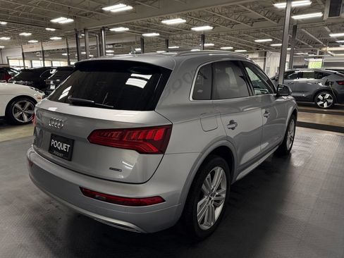 Used 2019 Audi Q5 2.0T Premium Plus w/ Premium Plus Package AWD/4WD image 4