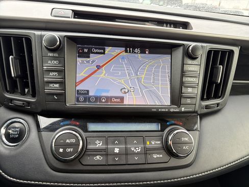 Certified 2018 Toyota RAV4 Limited image 17