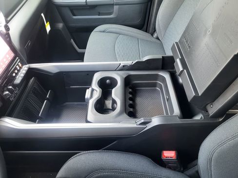 New 2025 RAM 2500 Big Horn image 27