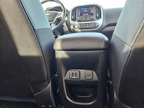 Used 2021 Chevrolet Colorado LT w/ Safety Package image 33