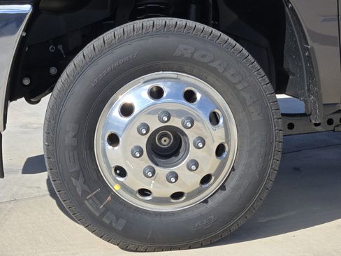 New 2026 RAM 3500 Laramie w/ Towing Technology Group image 11