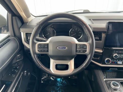 Used 2024 Ford Expedition Max XLT image 22