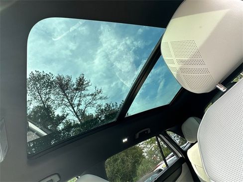 New 2026 Volkswagen Atlas Cross Sport SEL Premium R-Line image 35