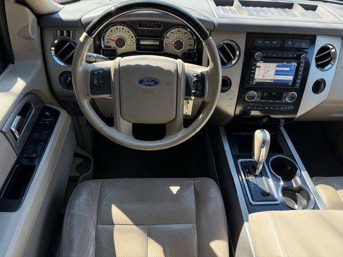Used 2014 Ford Expedition Limited image 10