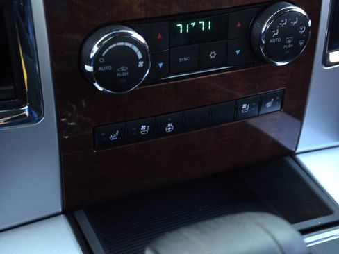 Used 2012 RAM 1500 Laramie image 25