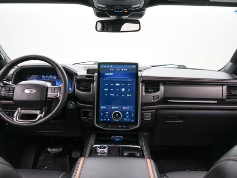 Certified 2024 Ford Expedition Platinum AWD/4WD image 18