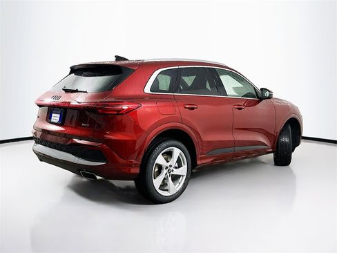 New 2025 Audi Q5 2.0T Premium Plus image 7