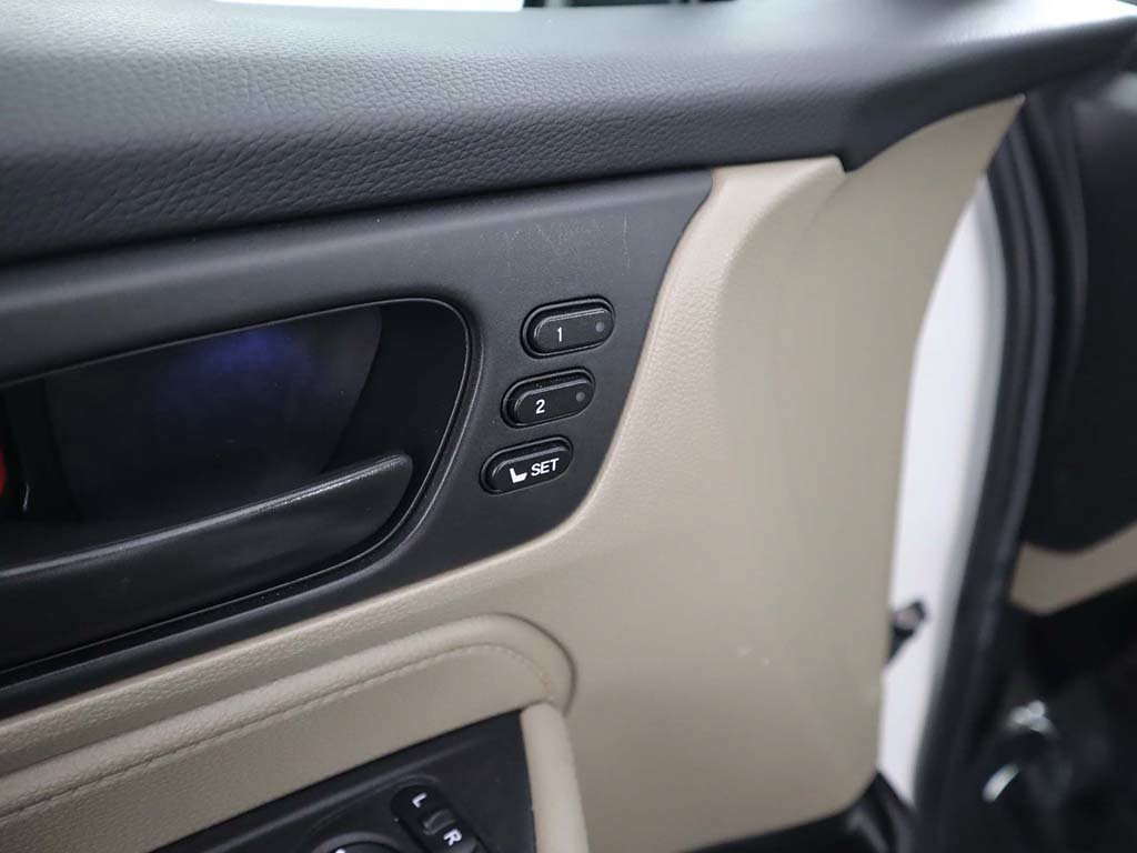 Used 2022 Honda Odyssey EX-L image 40