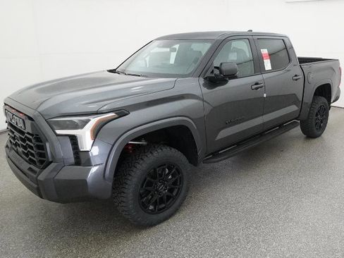 New 2026 Toyota Tundra SR5 AWD/4WD image 30