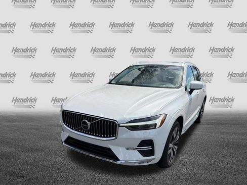 Used 2023 Volvo XC60 B5 Plus w/ Protection Package Premier image 5