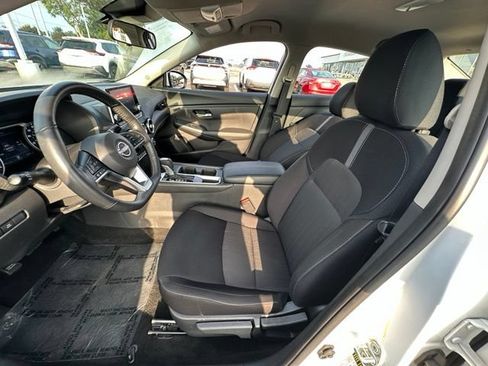 Used 2025 Nissan Sentra SV w/ All-Weather Package FWD image 22