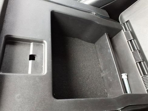 Used 2018 Ford F150 Lariat image 28