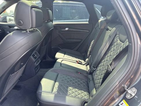 Used 2025 Audi SQ5 Premium Plus AWD/4WD image 11