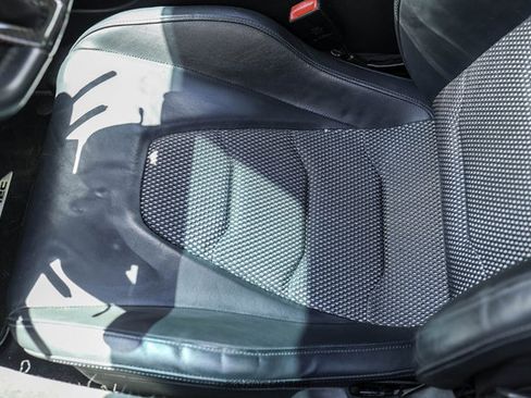 Used 2014 McLaren MP4-12C Spider RWD image 51