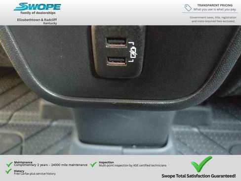 Used 2023 Chevrolet Equinox RS w/ LPO, Floor Liner Package FWD image 29