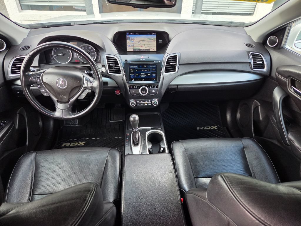 Used 2017 Acura RDX w/ Technology Package FWD image 31