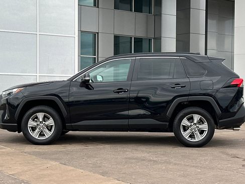 Used 2024 Toyota RAV4 XLE image 7