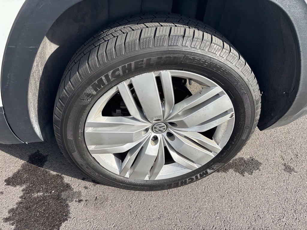 Used 2019 Volkswagen Atlas SE AWD/4WD image 3