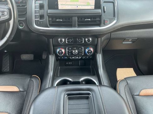 Used 2023 GMC Yukon AT4 w/ AT4 Premium Plus Package AWD/4WD image 20
