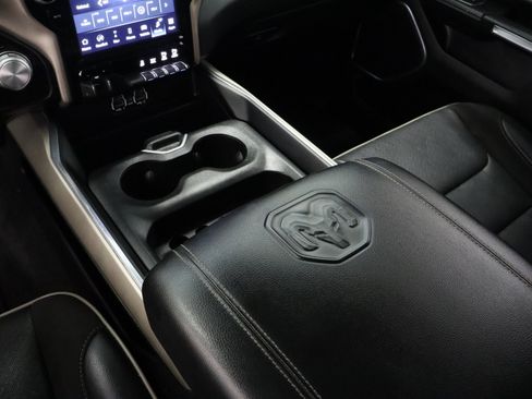Used 2022 RAM 1500 Laramie w/ Laramie Southwest Edition RWD image 17