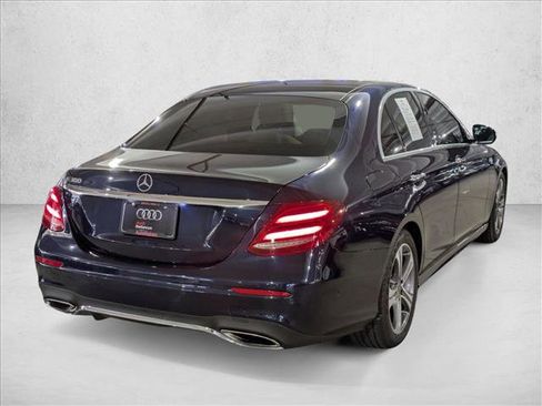 Used 2018 Mercedes-Benz E 300 image 5