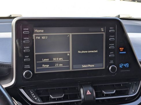 Used 2019 Toyota C-HR LE image 25