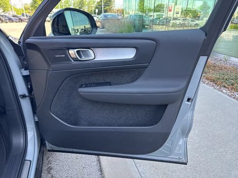 Certified 2026 Volvo XC40 B5 Ultra w/ Climate Package AWD/4WD image 18