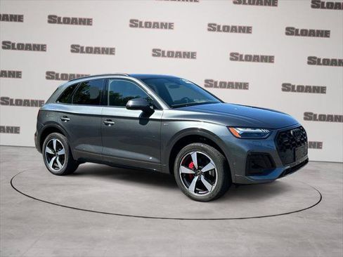 Certified 2024 Audi Q5 2.0T Prestige w/ Prestige Package AWD/4WD image 7