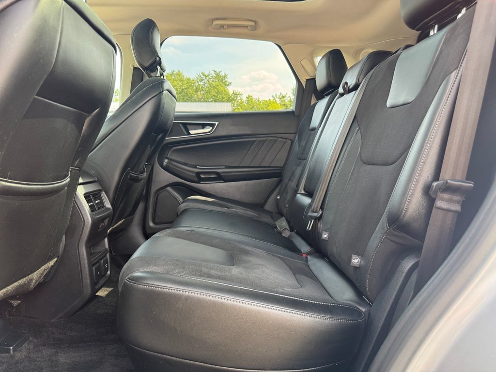 Used 2015 Ford Edge Sport w/ Equipment Group 401A AWD/4WD image 36